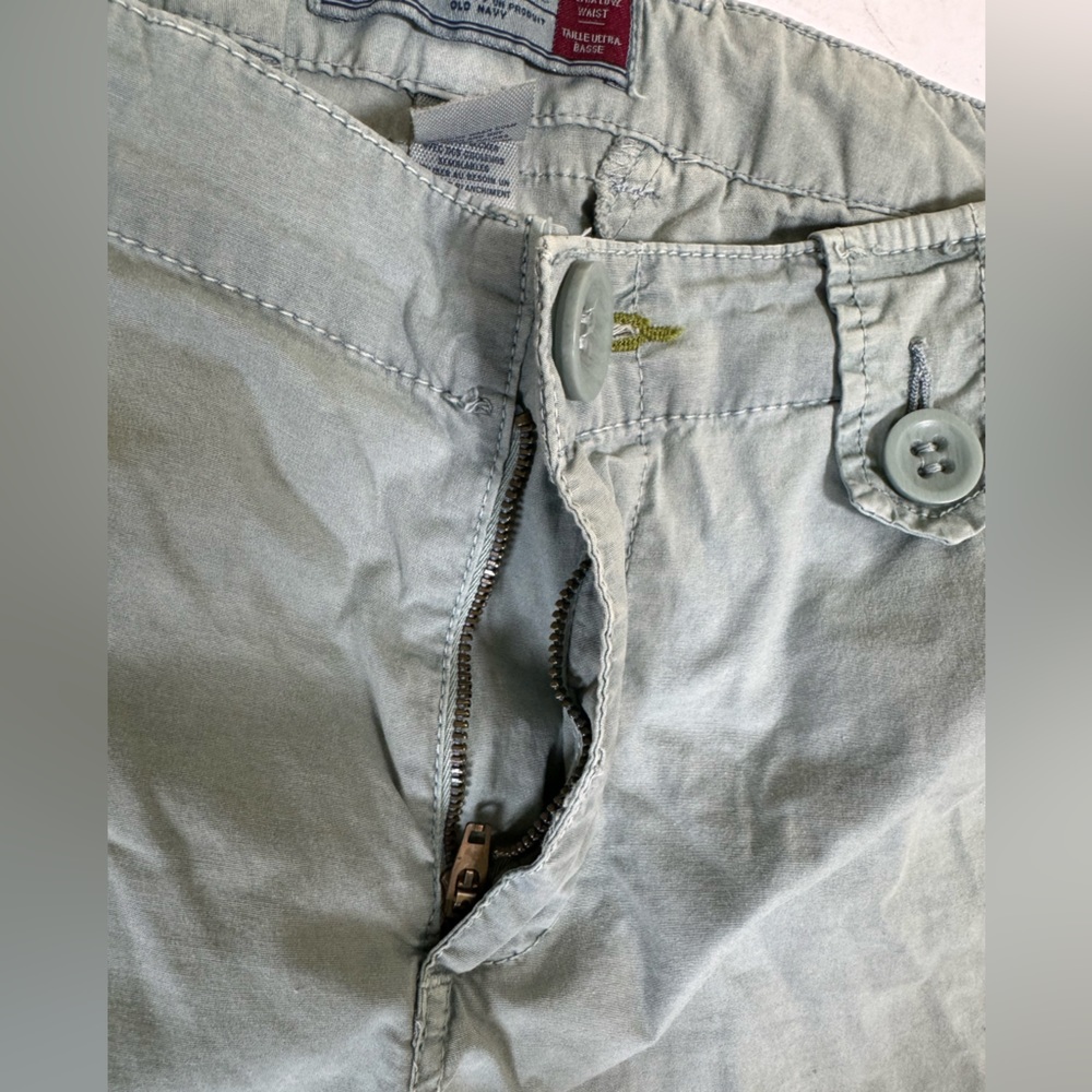 Old Navy Y2K Cargo RollUp Tab 8 Straight Leg Cotton Utility Pant Capri Zip Light - Picture 9 of 16